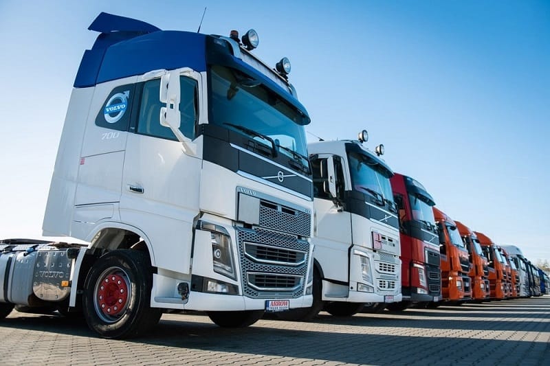 Improving customer experience with fleet management software