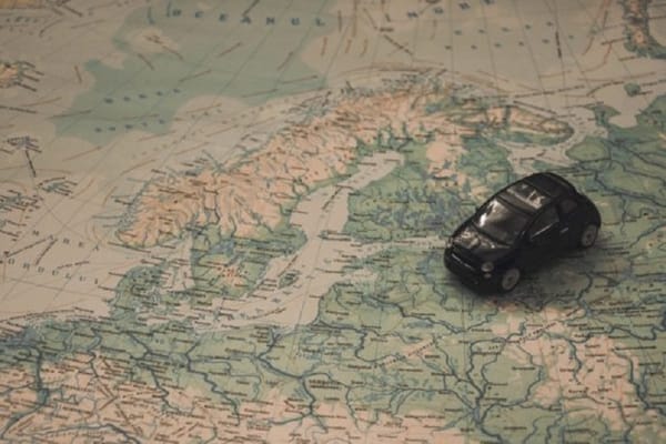 Cost management and efficiency with fleet management software